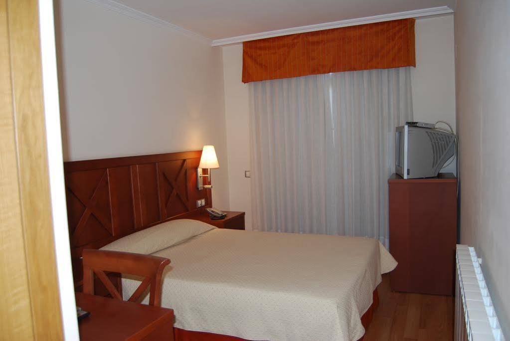 Hotel Meleiros Castro De Sanabria Exterior foto
